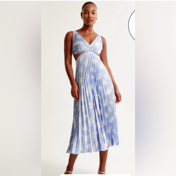 Abercrombie & Fitch Sky Blue Floral Dress - Picture 1 of 6